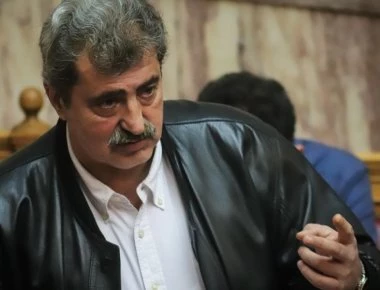 Δικηγόροι κατά Πολάκη: «Έξωθεν παρεμβάσεις σε εκκρεμείς υποθέσεις της δικαιοσύνης δεν συγχωρούνται»
